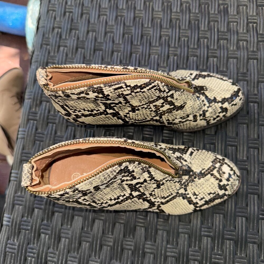Snakeskin Women's Booties Zip Up Mata 6.5 - Picture 4 of 10